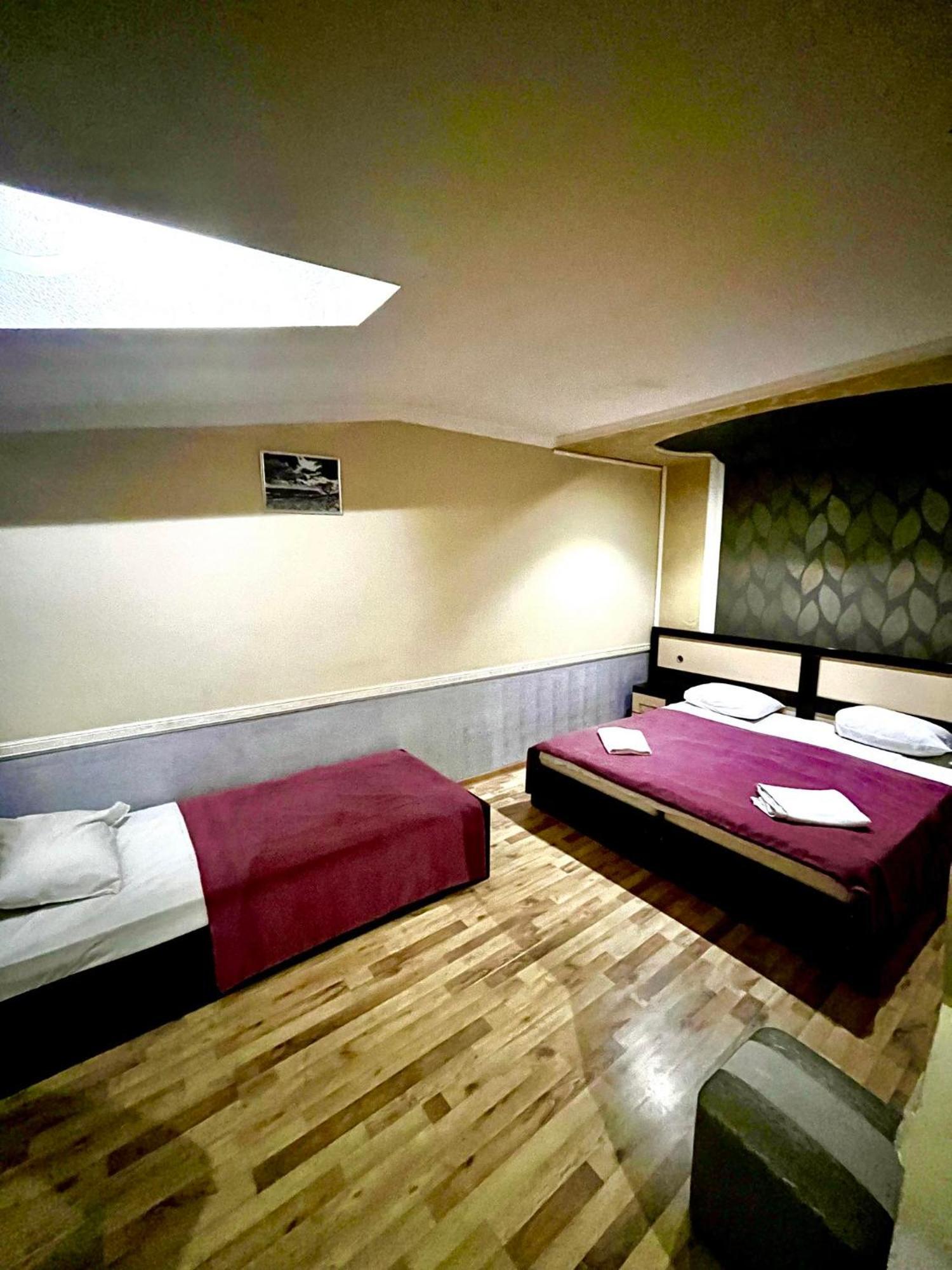 B&B Europa Hotel Kutaiszi Kültér fotó